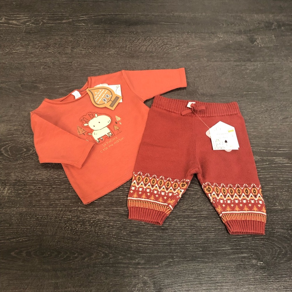 Tees - long sleeves and knit pants - 0-3 months